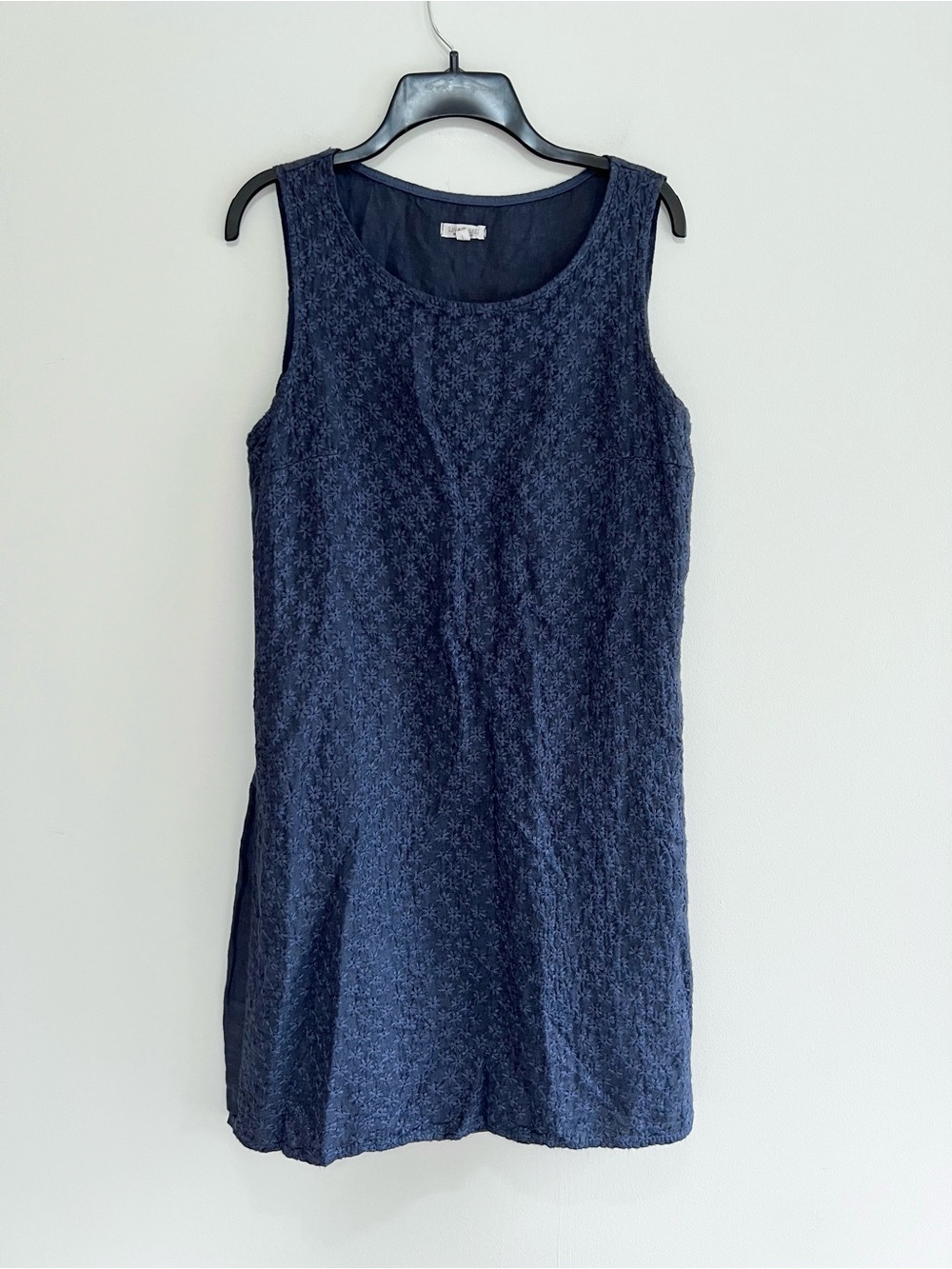 Lina Tomei Italian Linen Floral Embroidered Sleeveless Shift Dress Navy Blue, L